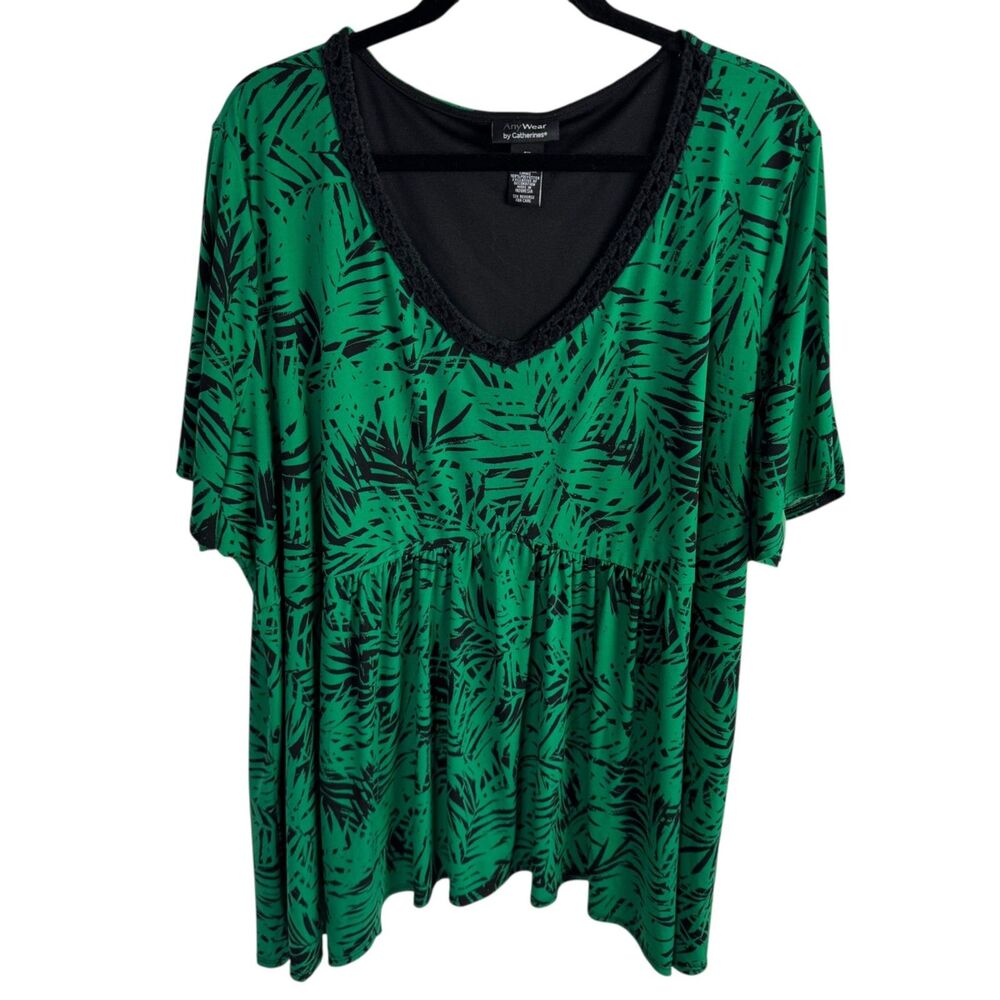 Catherines Women's Top 4X Green Palm Leaf Print V-Neck Short Sleeves Any Wear